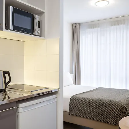 Hotel apartamentowy Sejours & Affaires Paris 3*