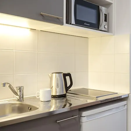Sejours & Affaires Paris 3* Bagnolet